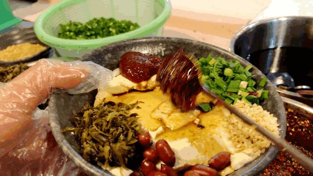 一篇文章带你了解透云南米线！强推