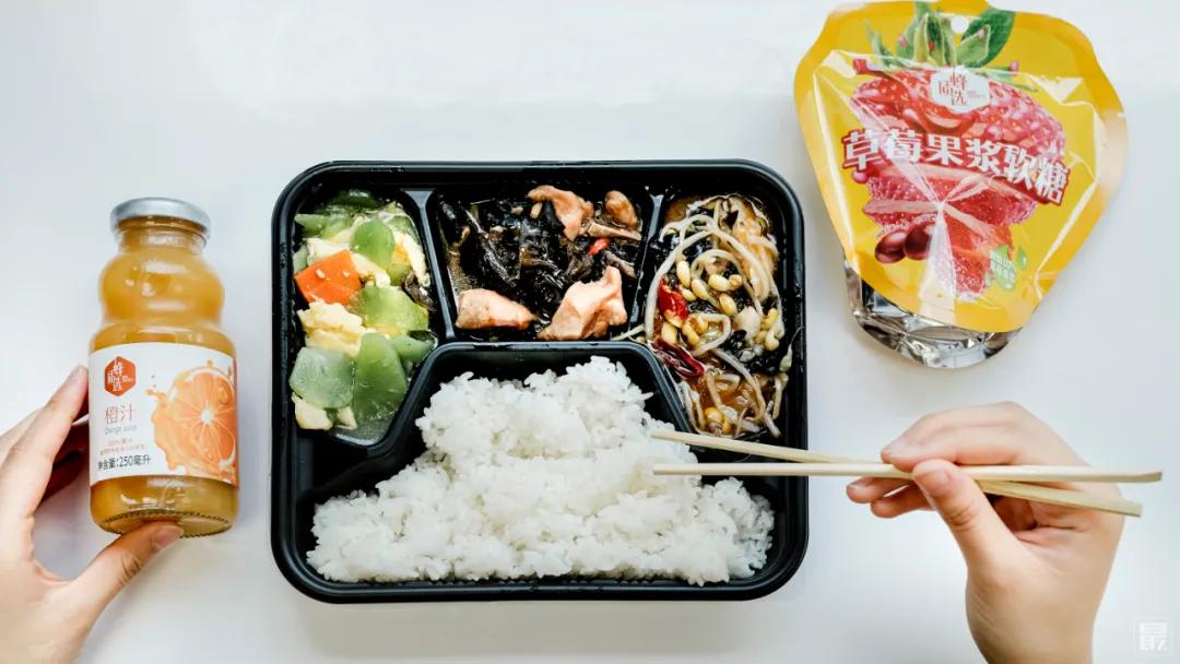 便利蜂50元能买什么吃的,50元在苏州可以吃多少美食