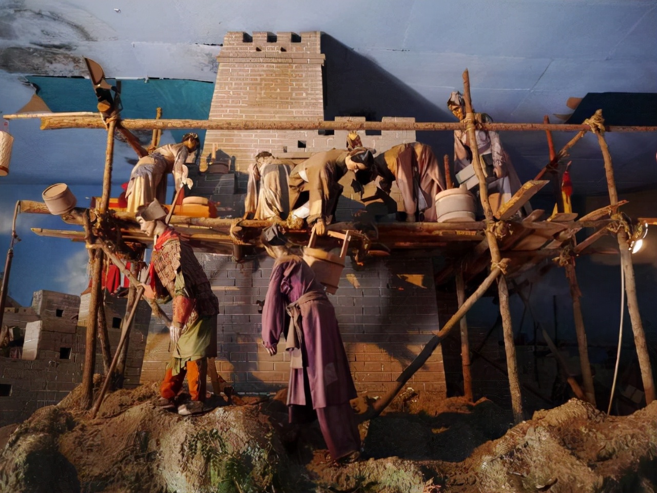 秦朝二世而亡为什么存在感很强,秦朝二世而亡是什么意思