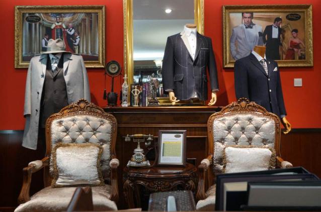 服装定制时代来了，不懂这些行业大佬的生意经，千万别试水