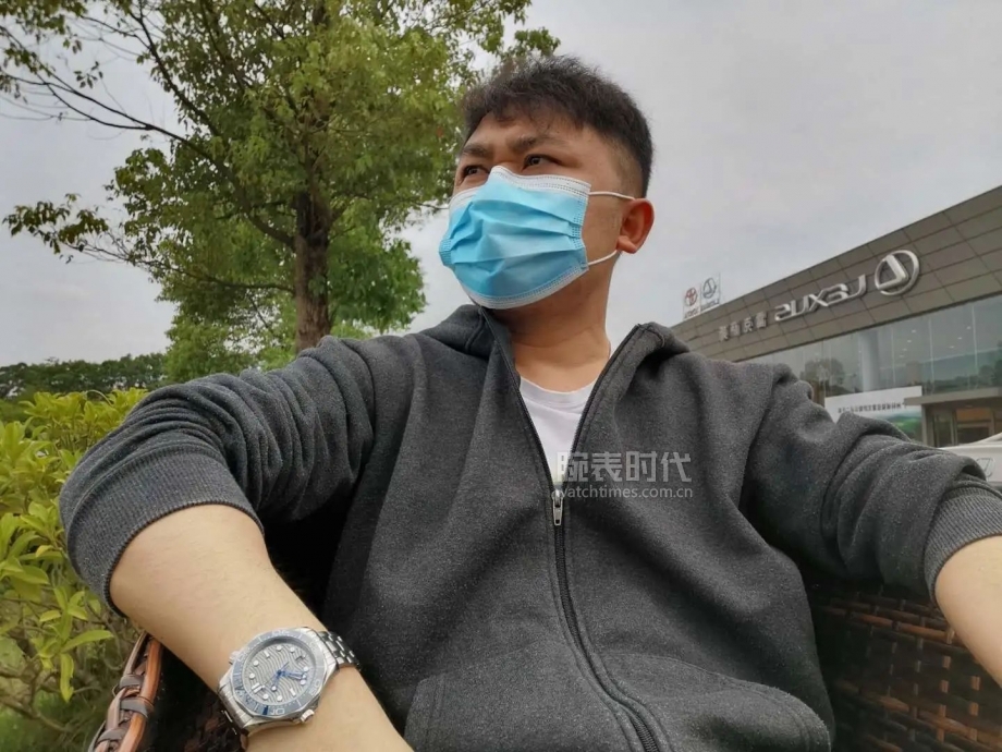 网友晒上千万的手表,网友晒1300手表