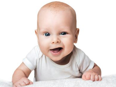 宝宝一醒就要喝奶吗,宝宝一醒就要吃母乳