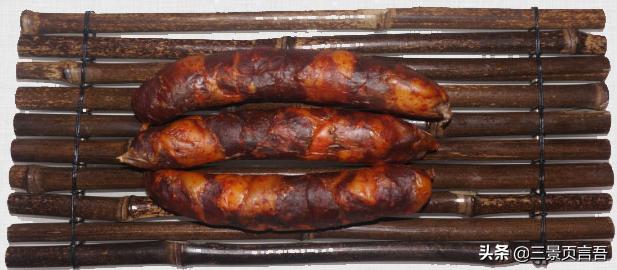 怎样做家常味麻辣香肠,川味麻辣香肠10斤肉放多少盐