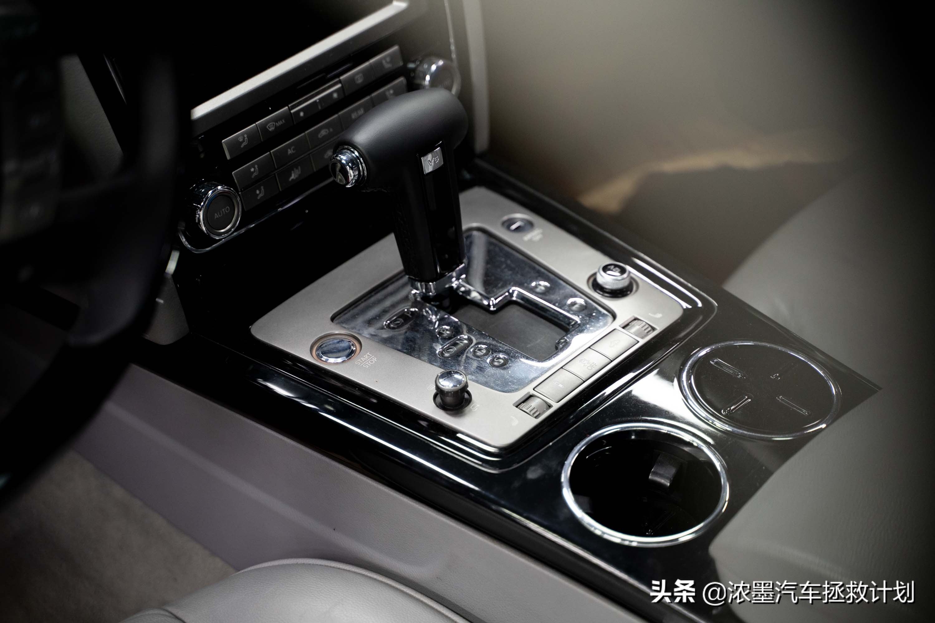 大众辉腾vr6,德系老款大众辉腾