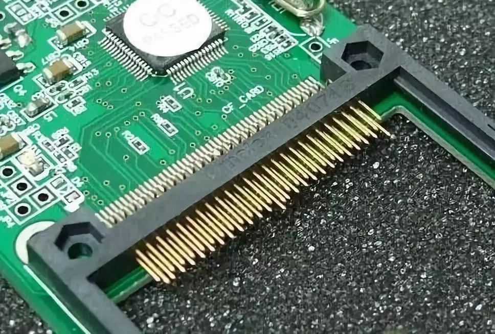 存储卡的损坏是怎么回事,外置存储卡坏了怎么办