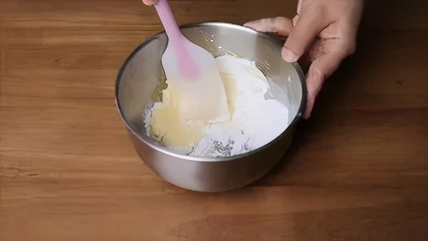 适合囤着过年的三角酥,日式雪绒三角酥的做法