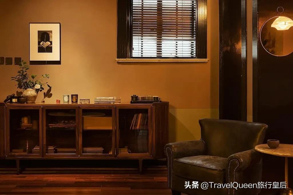 欧洲airbnb民宿,魔都这些超豪华泳池酒店