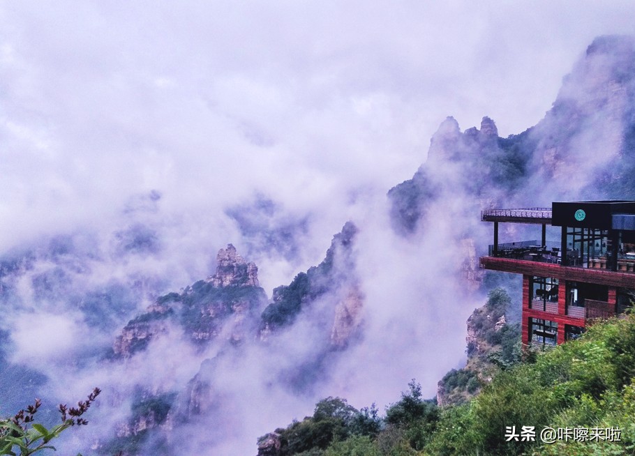 北方“小黄山”的云海里，藏着神奇的佛光和好运气