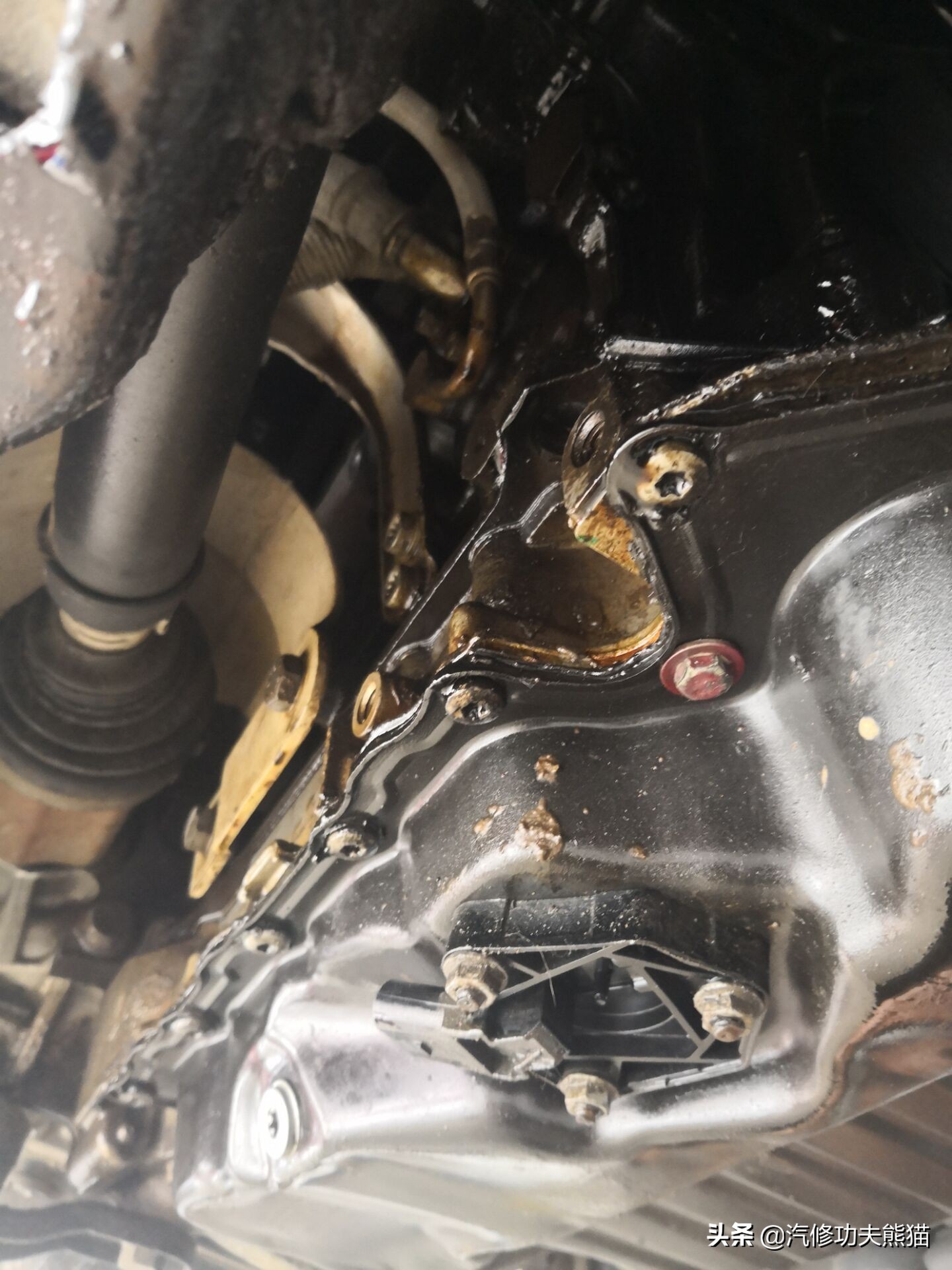 昊锐ea888二代换正时链条,昊锐ea888漏机油的地方是哪些