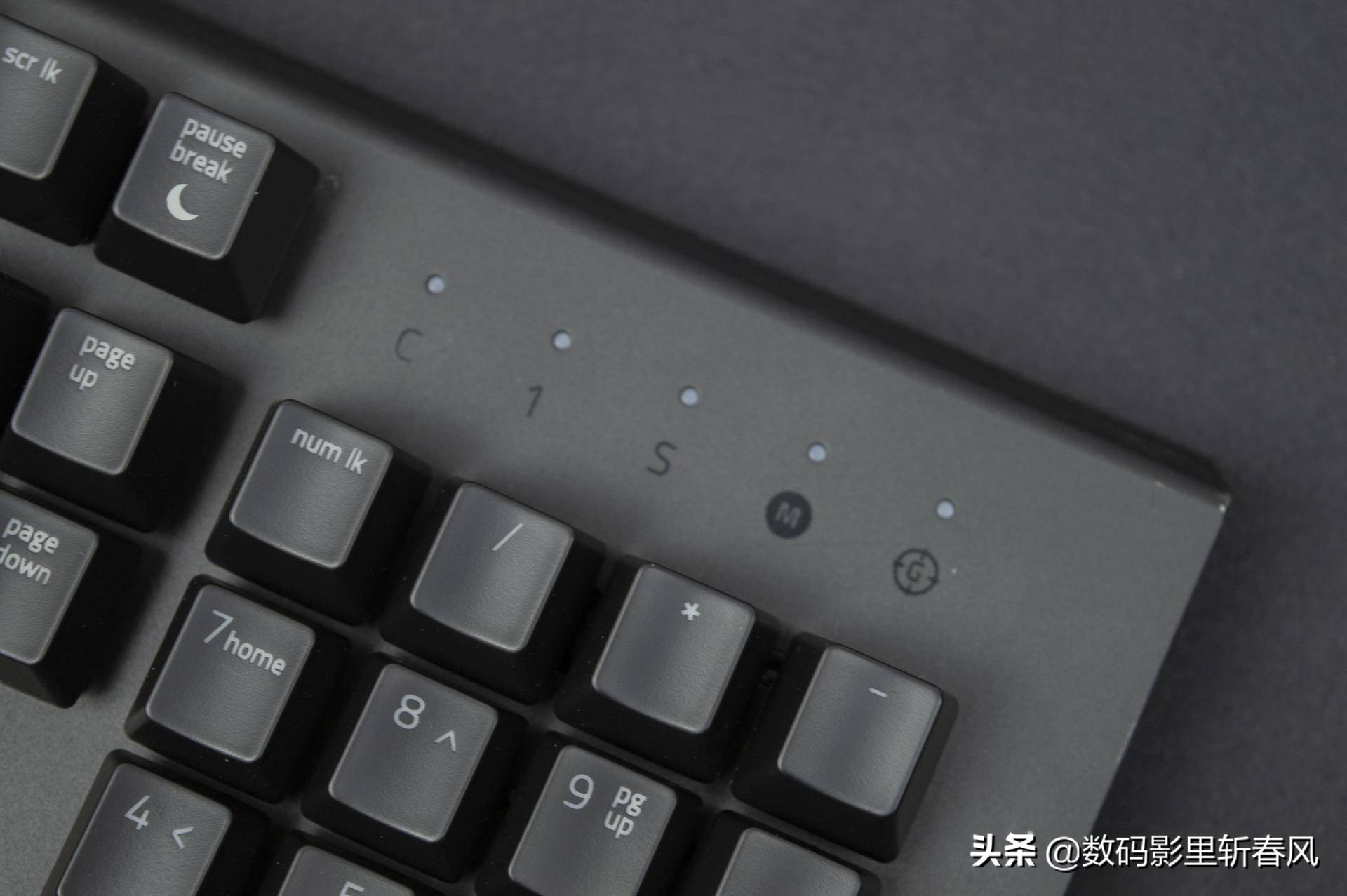 雷蛇黑寡妇蜘蛛幻彩版v2价格,雷蛇黑寡妇蜘蛛x幻彩版怎么清洗