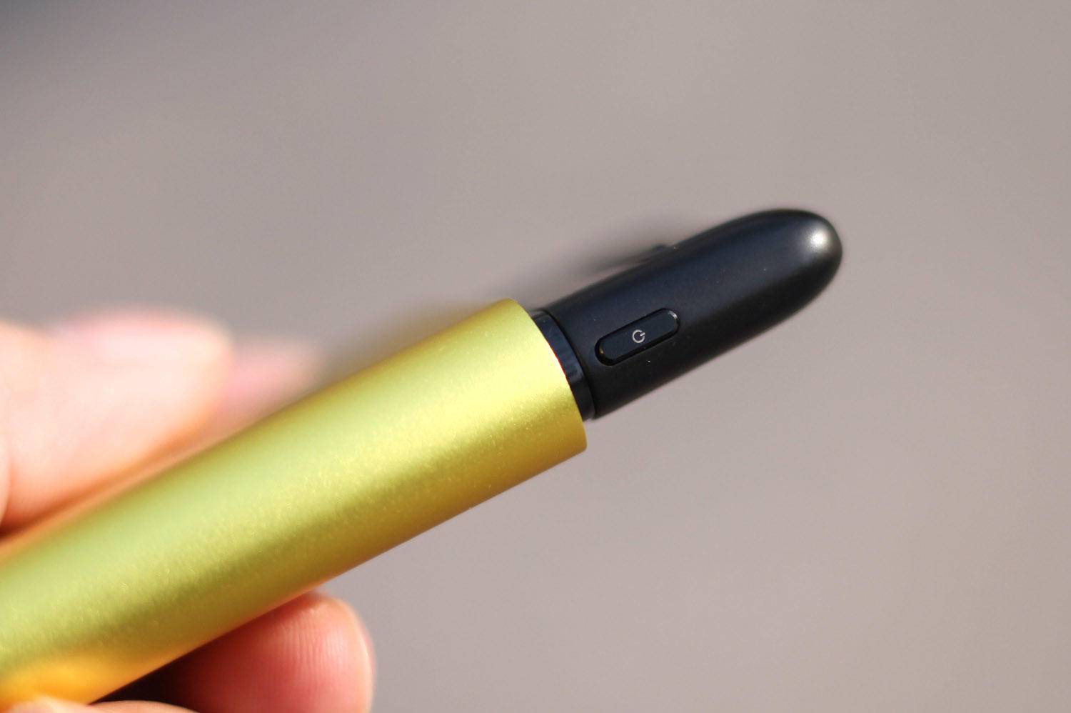 变形金刚剃须刀 (变形金刚多功能小刀测评)