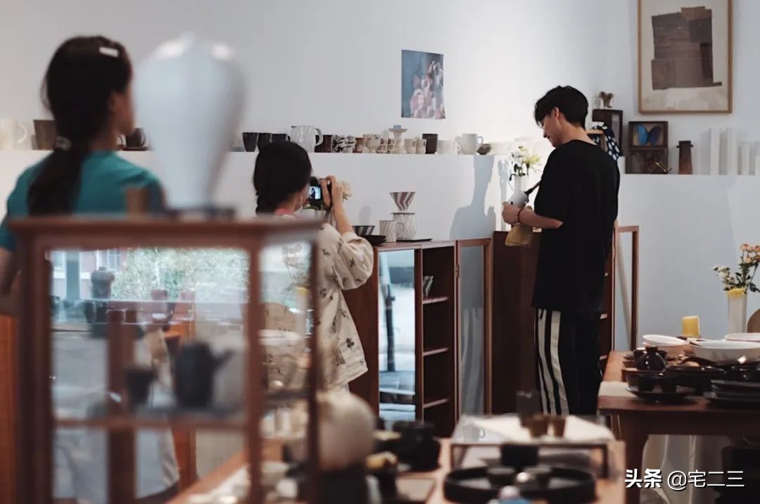 景德镇为什么吸引着年轻的艺术家,景德镇留住年轻人