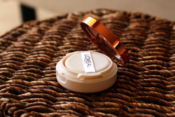 欧莱雅最好用的水乳霜是哪款,巴黎欧莱雅空气轻垫粉底