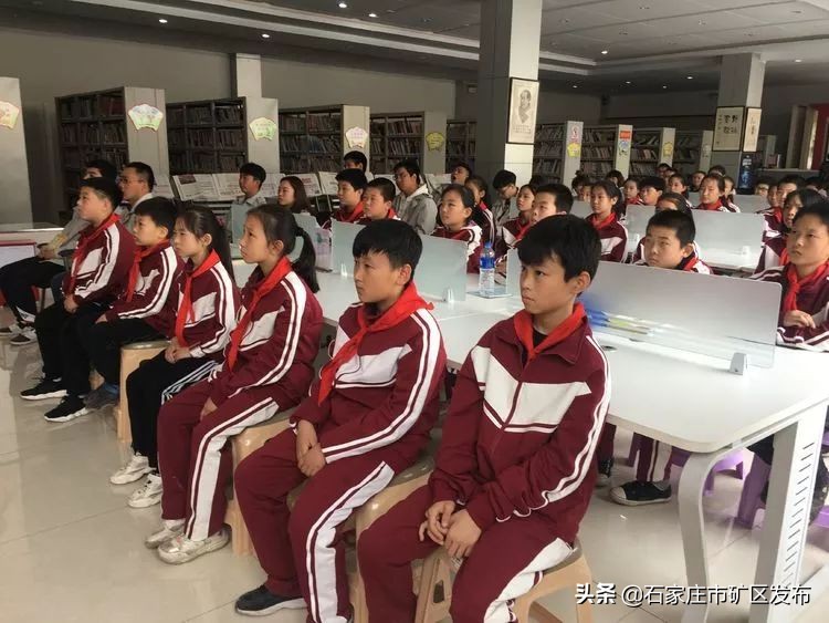 “精读一本好书点亮一盏心灯”区文旅局举办4·23读书日主题讲座活动