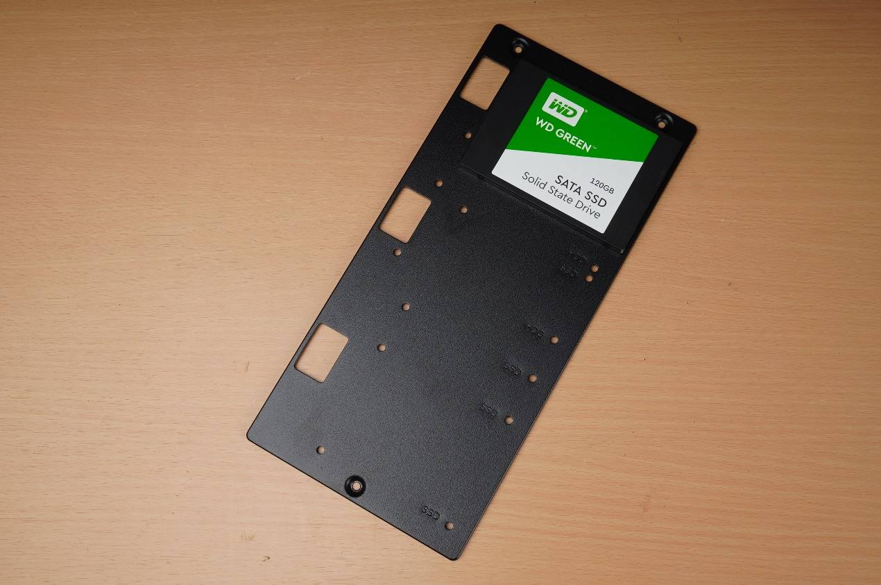 先马黑洞和黑洞3哪个好,先马黑洞3和先马黑洞7