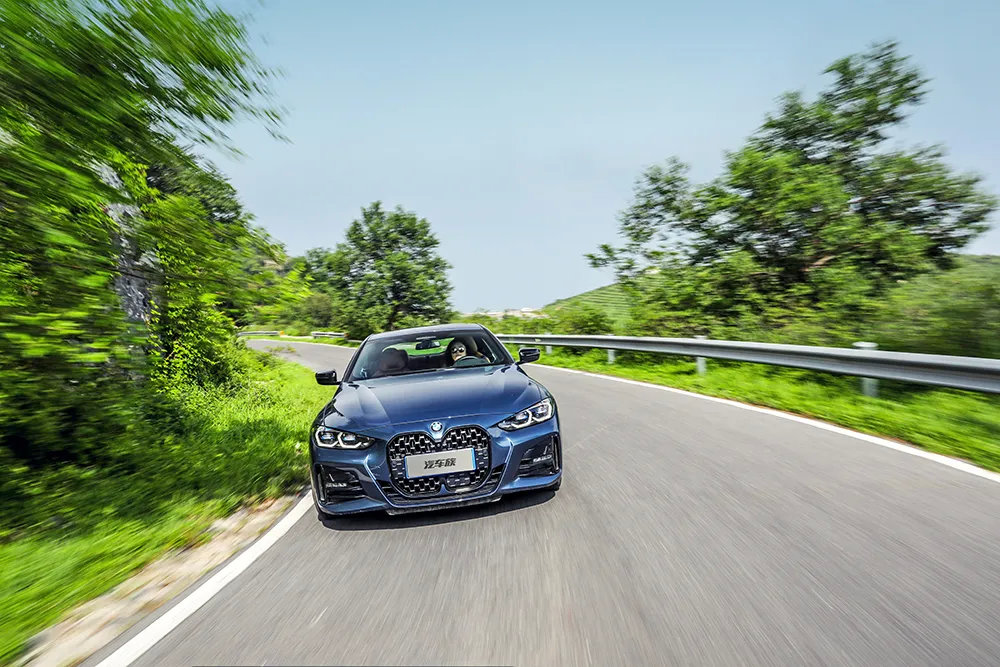 新宝马4系双门轿跑车价格,全新bmw4系双门轿跑车来袭