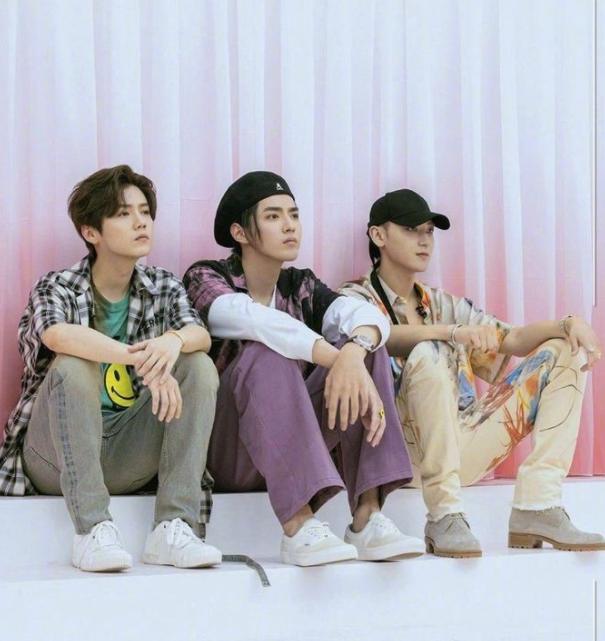 鹿晗是超一线明星还是一线明星,从一线当红到无戏可拍