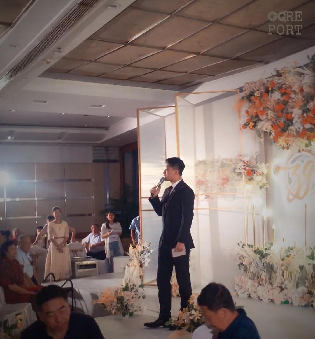 主持多少婚礼才能遇见自己的爱情,每主持一场婚礼就感受了一次幸福