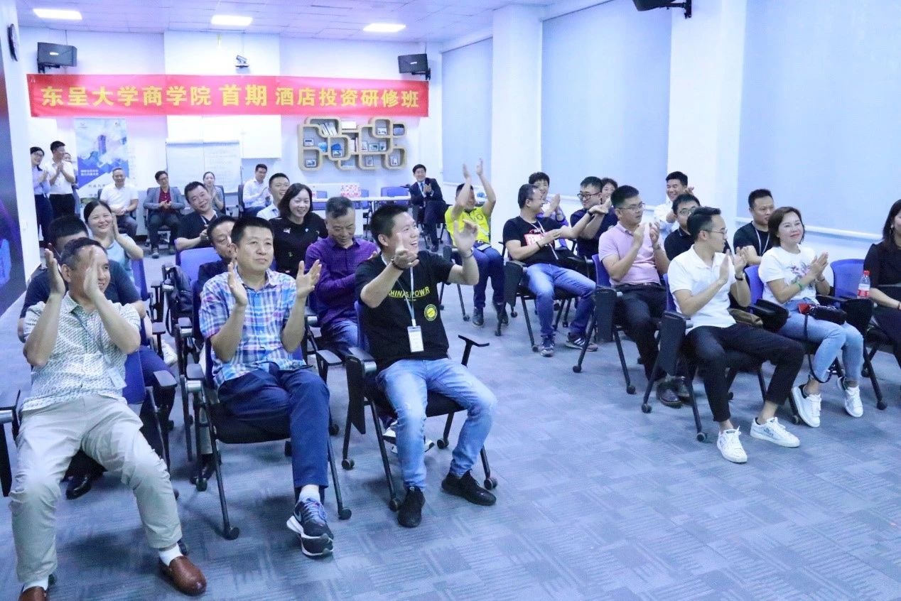 璧嬭兘鍚堜綔浼欎即,璧嬭兘鍥㈤槦鍏辫耽鏈潵