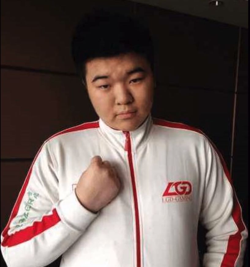 韦神godv碾压中单,韦神godv几号位吃鸡