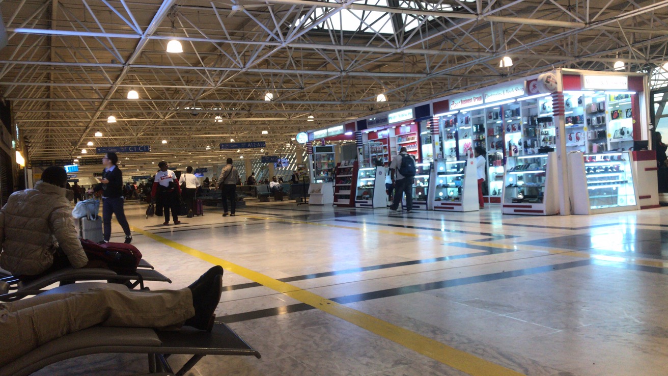 还有一个月就可以回国了，心里非常开心，简单回忆下来的那天