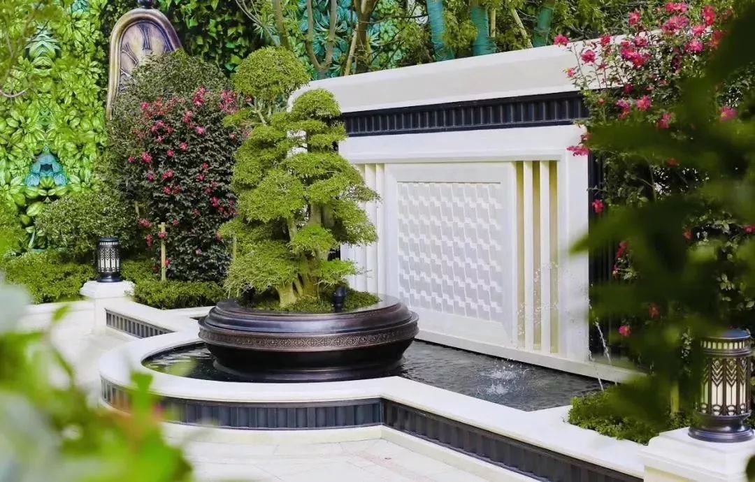 别再见女的就喊美女,见房子就称豪宅,盘一盘上海真正豪宅产品系