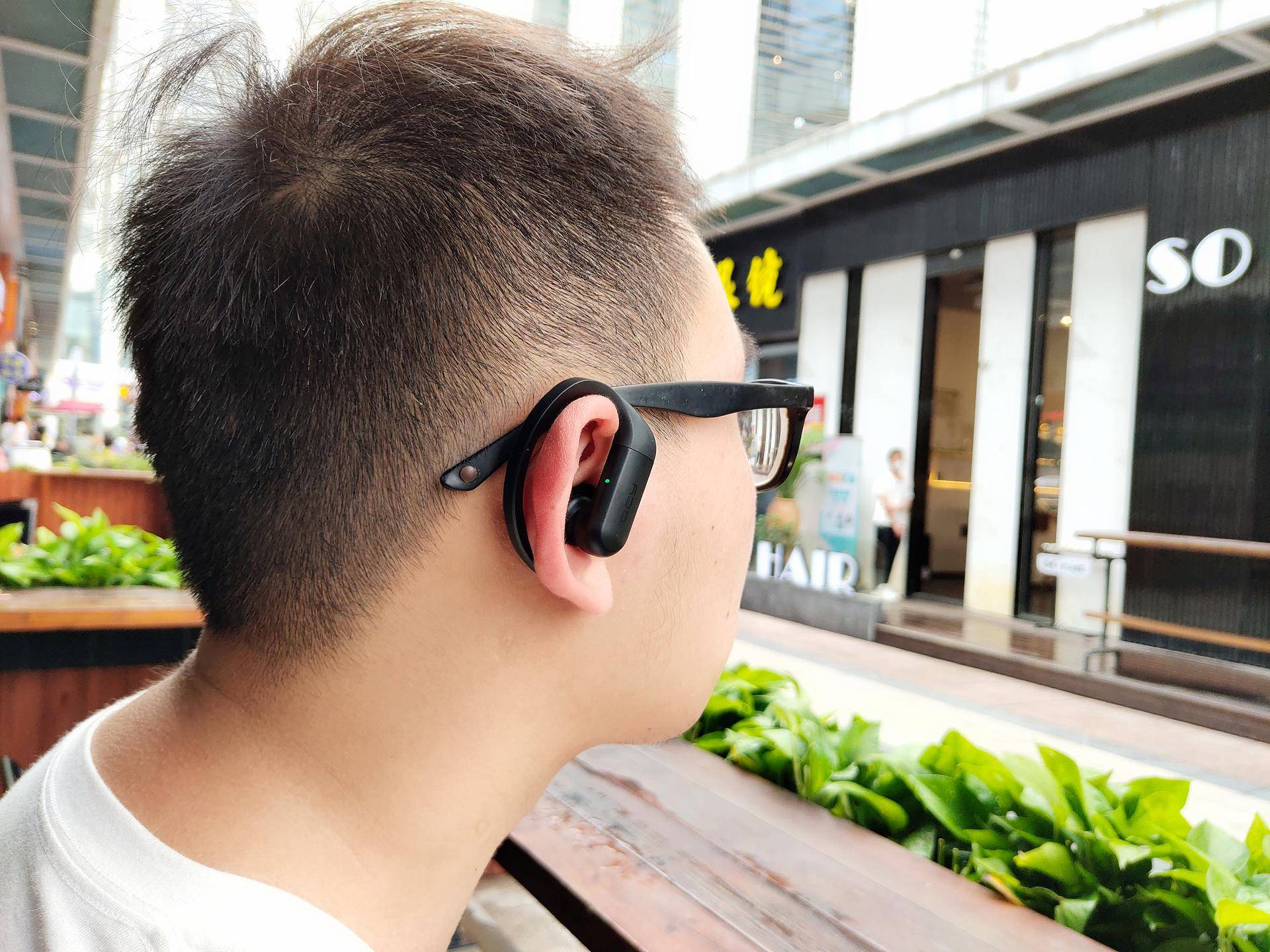 适合跑步用，QCYT6真无线耳机品鉴，比别的真无线入耳式要舒服