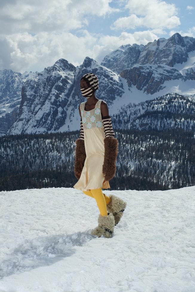 缪缪的鞋多少钱一双,缪缪女鞋的价格