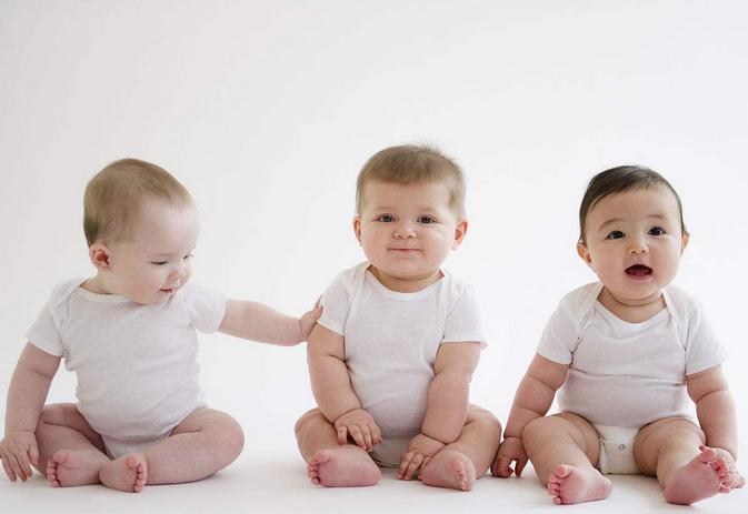 1岁3个月的宝宝发育标准怎么培养,一岁宝宝发育方法和技巧