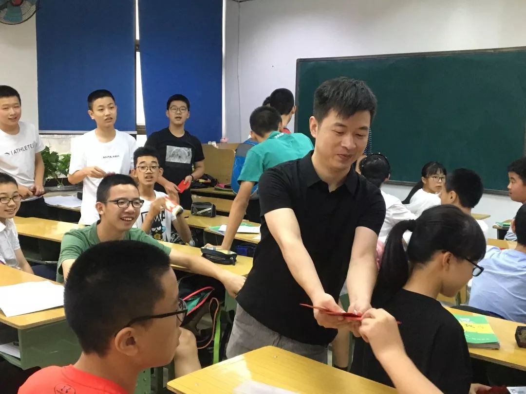 哈哈教育龙腾校区的老师,哈哈教育语文培训