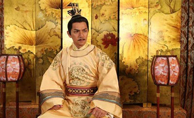 李显被流放,李显被武则天废的时候