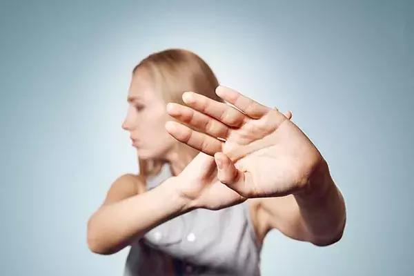 欠了网贷还不上怎么办,欠了网贷还不起还有房贷咋办啊