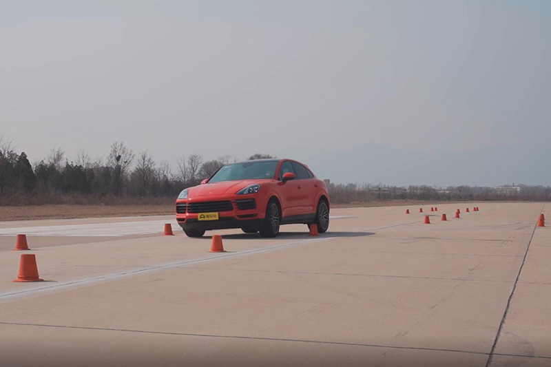 保时捷cayenneturbogt,全新保时捷cayennescoupe试驾