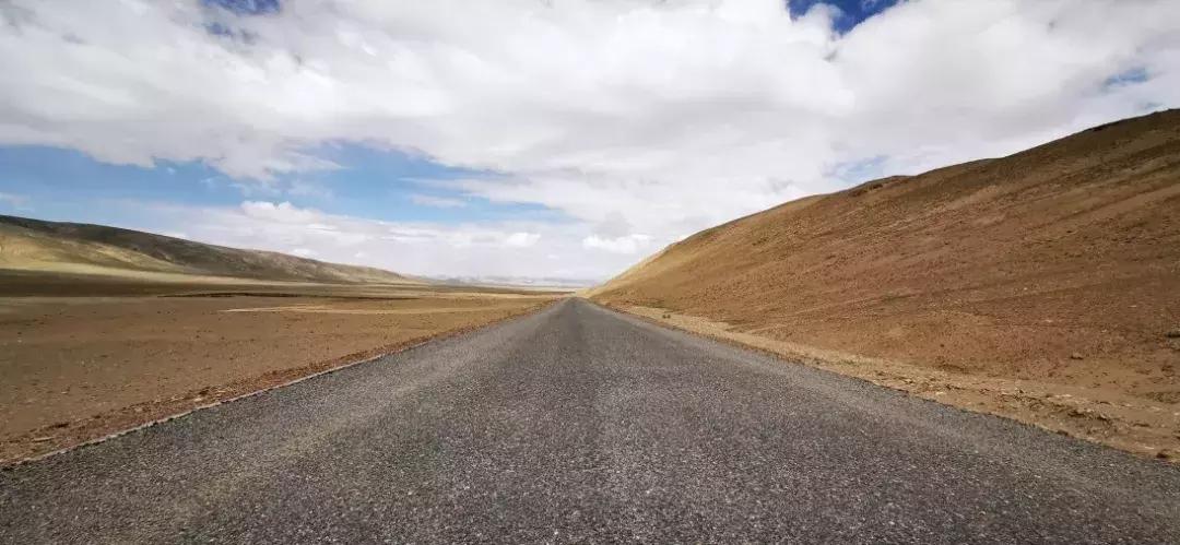 帕杰罗越野能力真的强吗 (帕杰罗是越野性能最好的车)