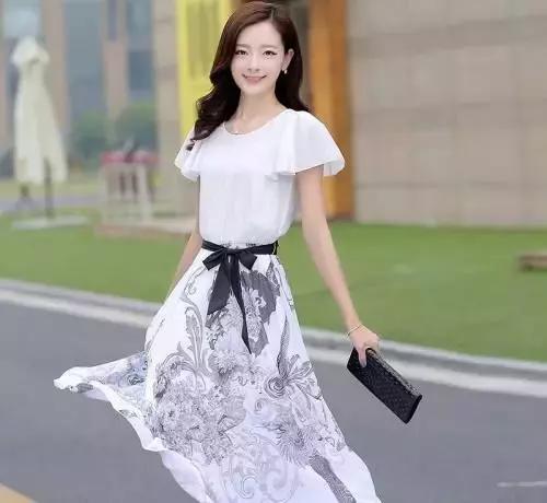 这3条基础款连衣裙超适合夏天穿,雪纺连衣裙让你穿出女神范