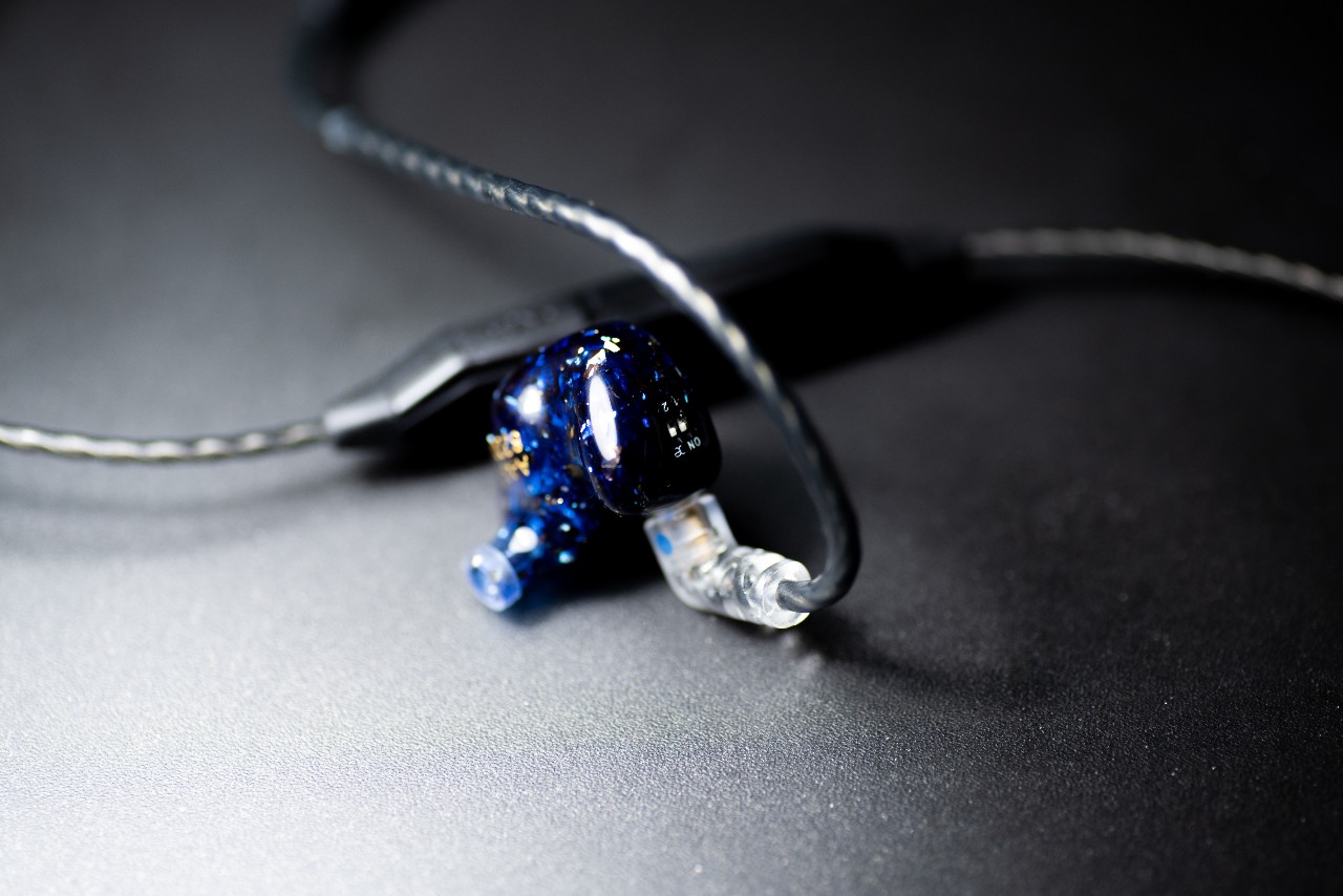 qdc变色龙v3无线,qdc变色龙v3二代需不需要定制