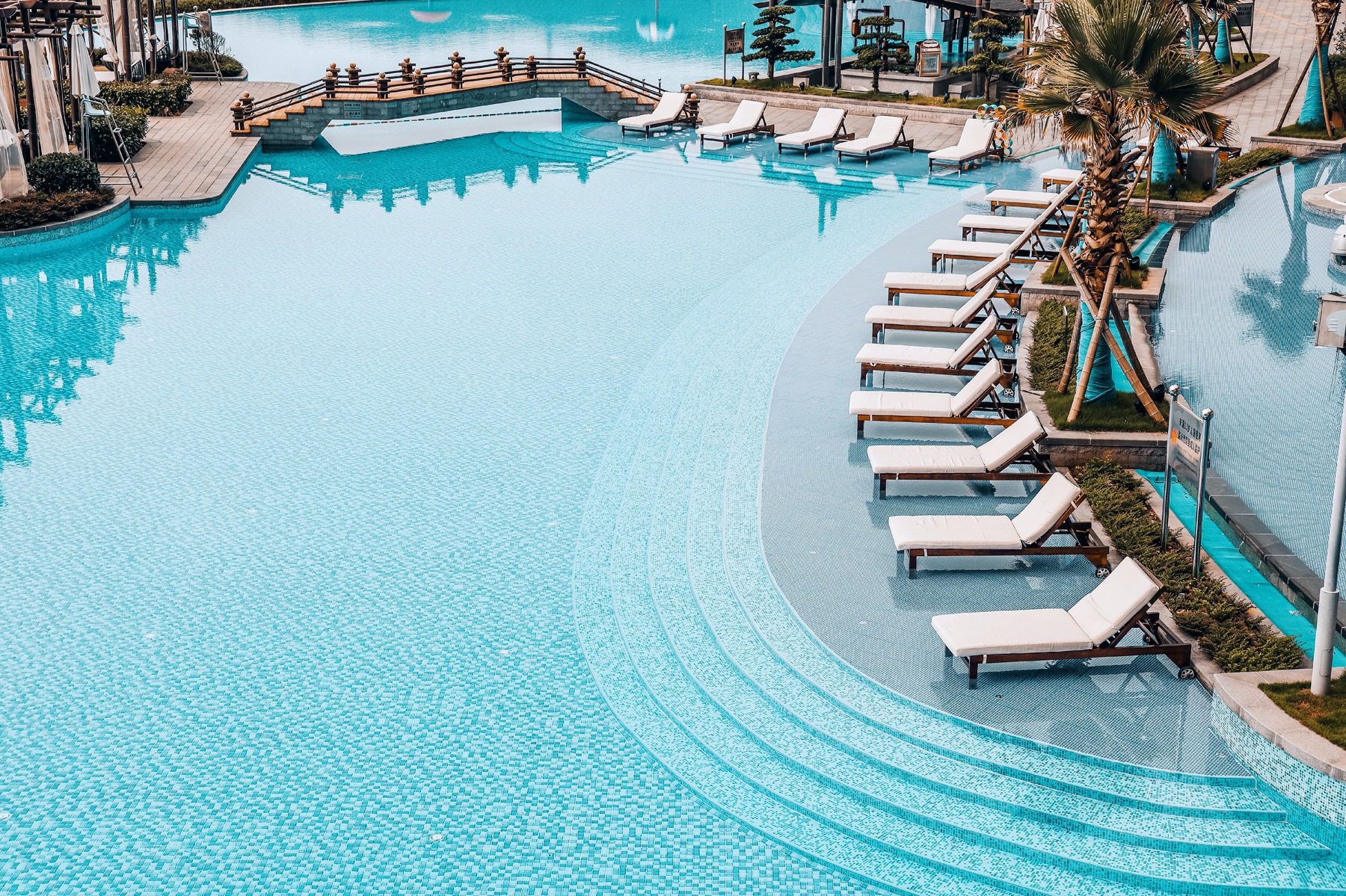 比三亚更适合度假的地方,比三亚好的旅游地