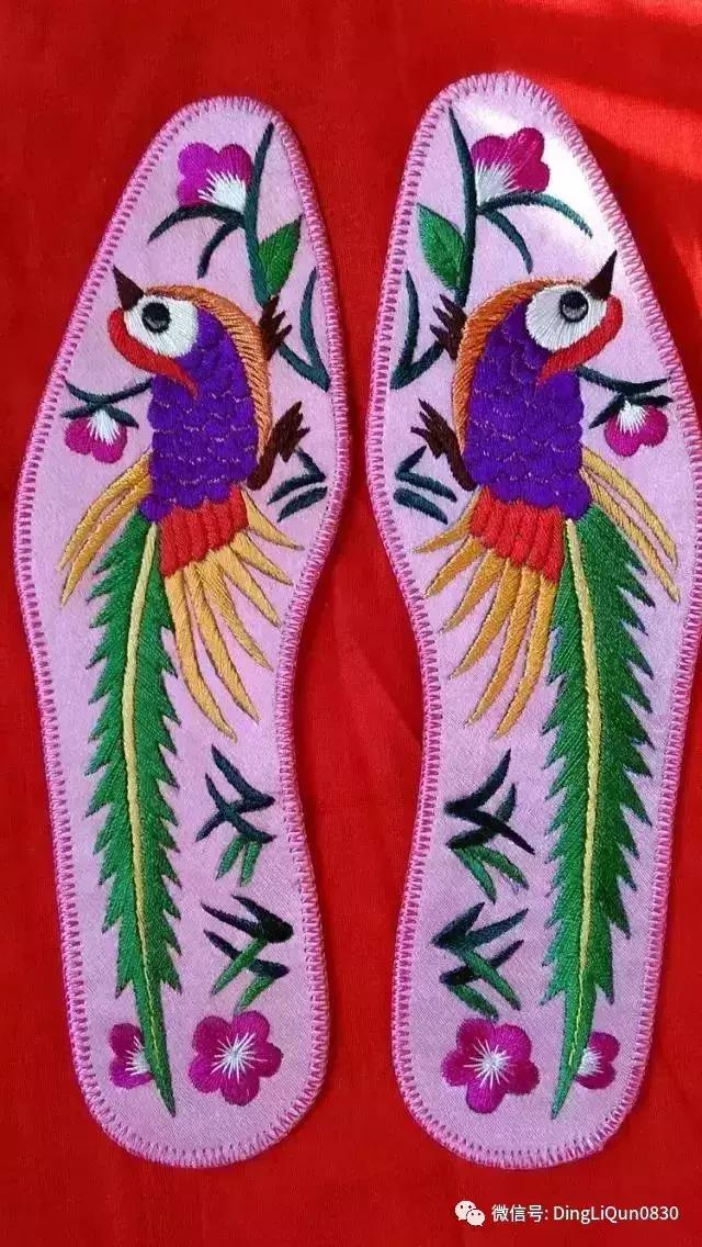 鞋垫上的刺绣艺术欣赏,鞋垫刺绣怎么刺绣熊猫嘴巴