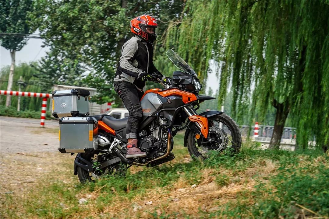 国产拉力车赛科龙rx4,宗申赛科龙rx4拉力车骑行视频