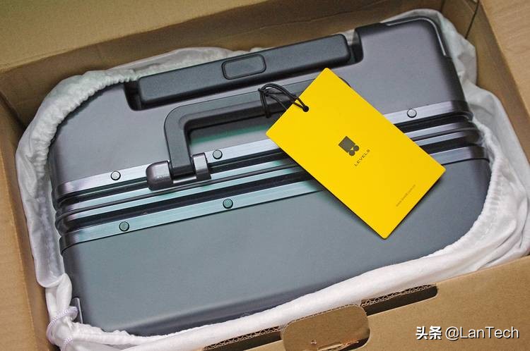 地平线8号领航者系列登机箱,地平线8号旗舰版登机箱