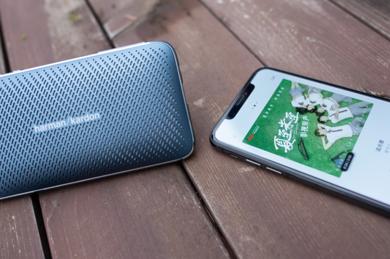 开箱旅行伴侣：哈曼卡顿ESQUIREMINI2