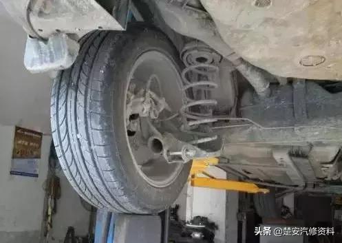 不换机油也能跑10万公里,跑4万公里一定要换这4个部件