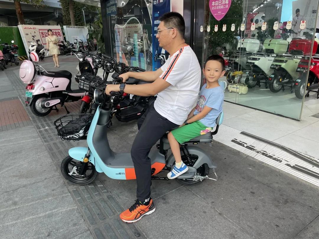 骑上小熊引擎迷你GO：2499，不烧骨油