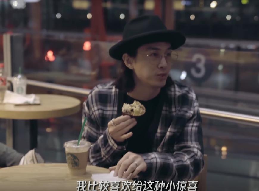 戚薇成功背后的辛酸,戚薇快乐何止这些