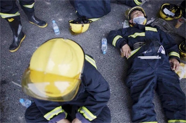 25人出警25人牺牲回家了吗,出警25人牺牲25人唯一幸存的队员