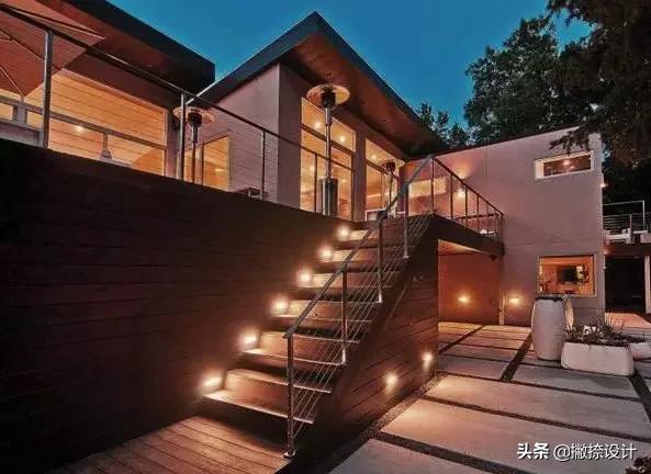 楼梯拐角墙壁灯,家里楼梯墙面灯