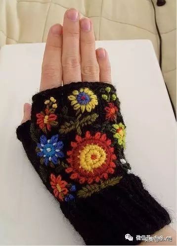 最新手套编织图冬,一线织到底的手套教程