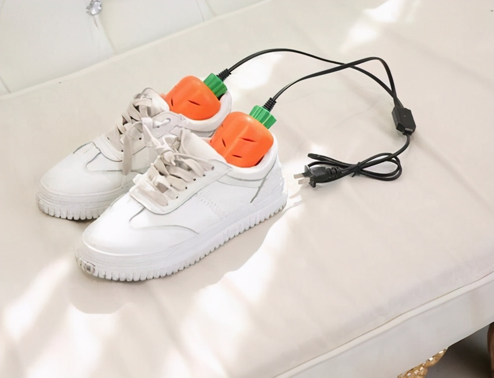 鞋怎么通风最快,鞋里边臭用什么办法解决