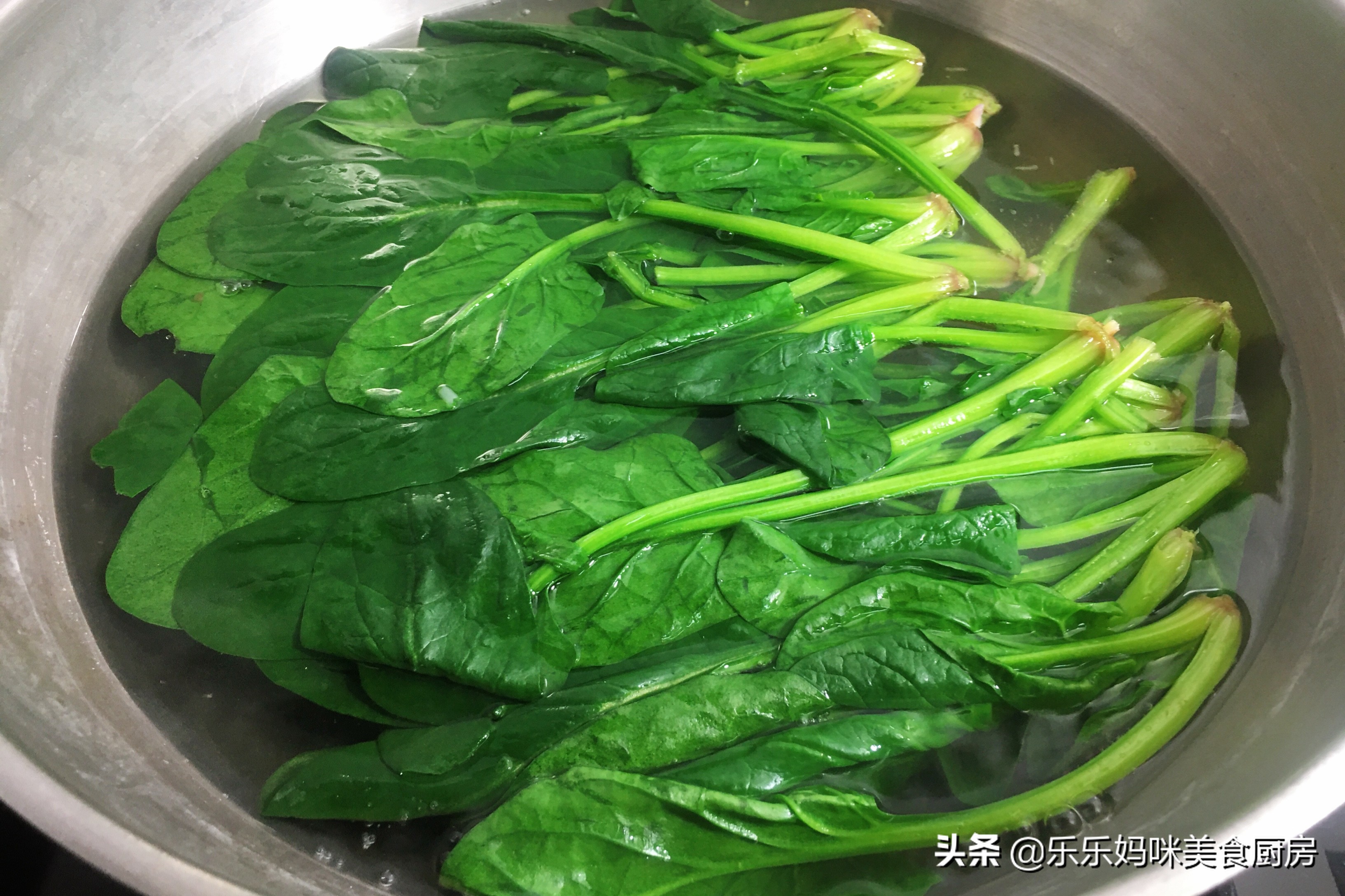 揉揉面怎么做教程带视频,揉揉面家常做法