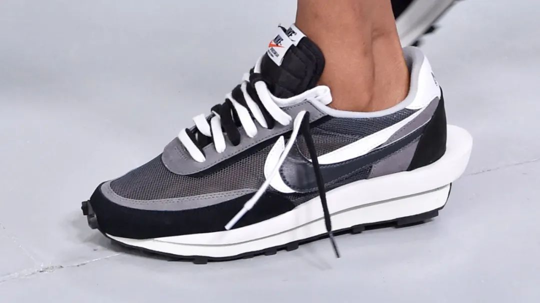 the10鑱斿悕琛ヨ揣,the10鍒濅唬鑱斿悕